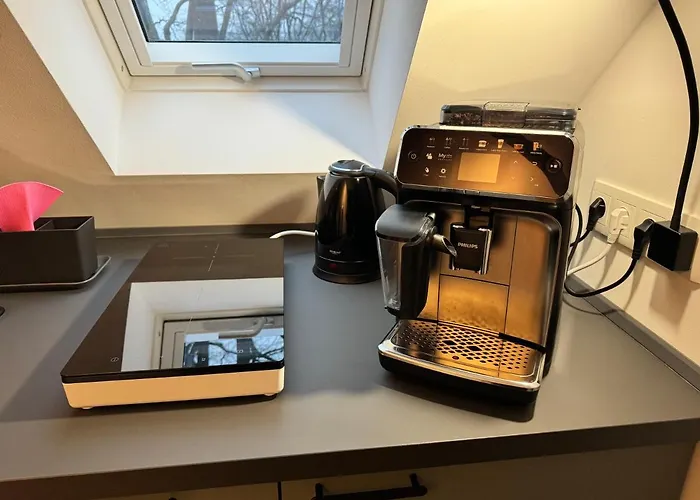 Modernes Apartment, Voll Eingerichtet Inkl Parkplatz Wlan * Бремен