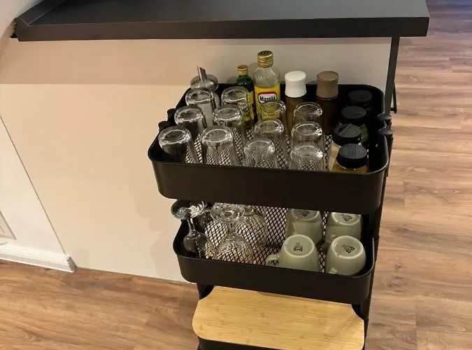 Modernes Apartment, Voll Eingerichtet Inkl Parkplatz Wlan