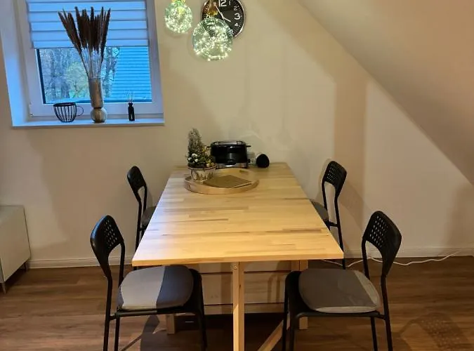 Апартаменты Modernes Apartment, Voll Eingerichtet Inkl Parkplatz Wlan *