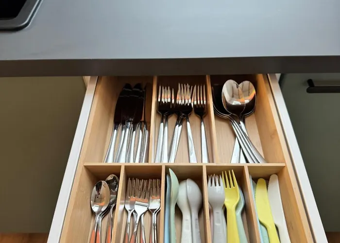 Modernes Apartment, Voll Eingerichtet Inkl Parkplatz Wlan Бремен