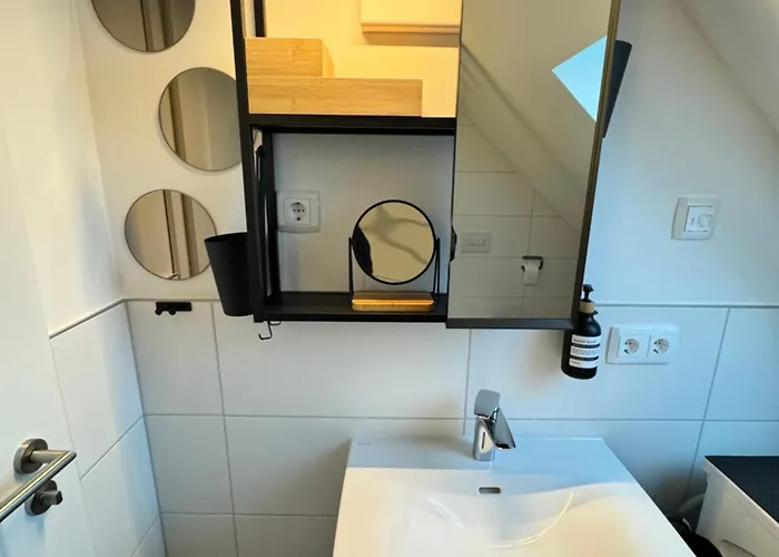 Апартаменты Modernes Apartment, Voll Eingerichtet Inkl Parkplatz Wlan *