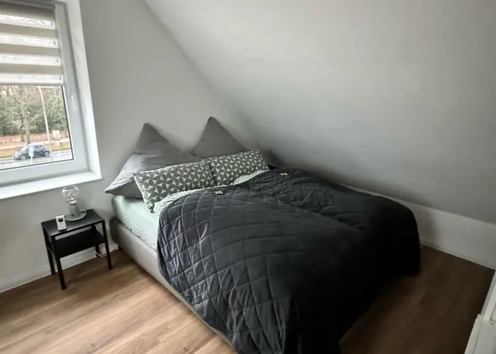 Modernes Apartment, Voll Eingerichtet Inkl Parkplatz Wlan * Бремен