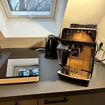 Modernes Apartment, Voll Eingerichtet Inkl Parkplatz Wlan * Βρέμη
