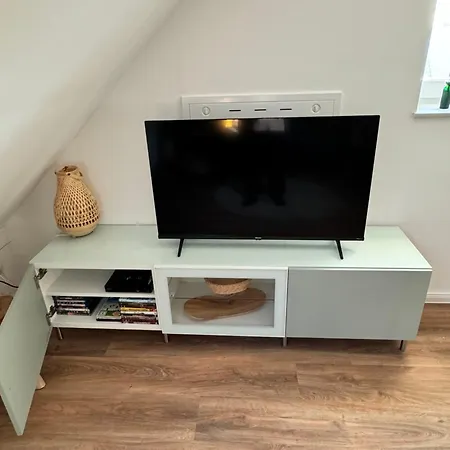 Modernes Apartment, Voll Eingerichtet Inkl Parkplatz Wlan