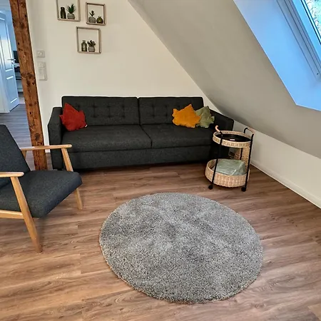 Modernes Apartment, Voll Eingerichtet Inkl Parkplatz Wlan Lägenhet