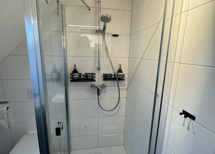 Modernes Apartment, Voll Eingerichtet Inkl Parkplatz Wlan *